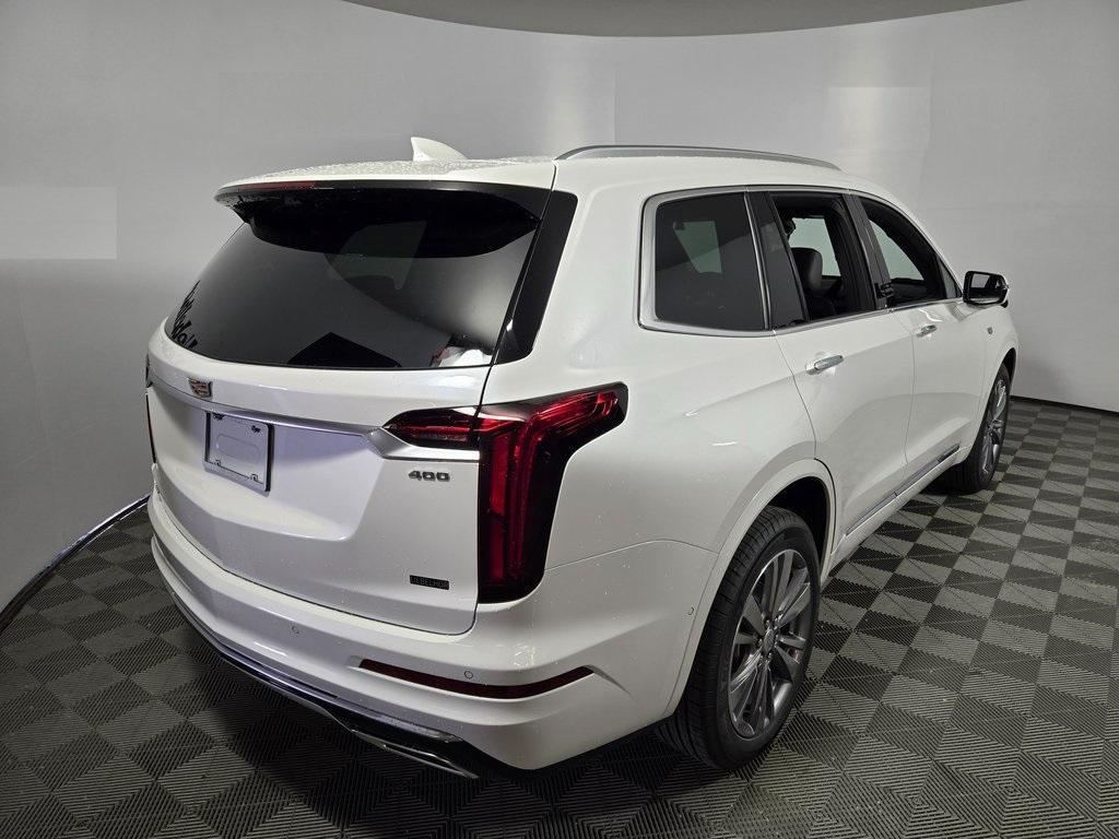 new 2025 Cadillac XT6 car, priced at $62,669