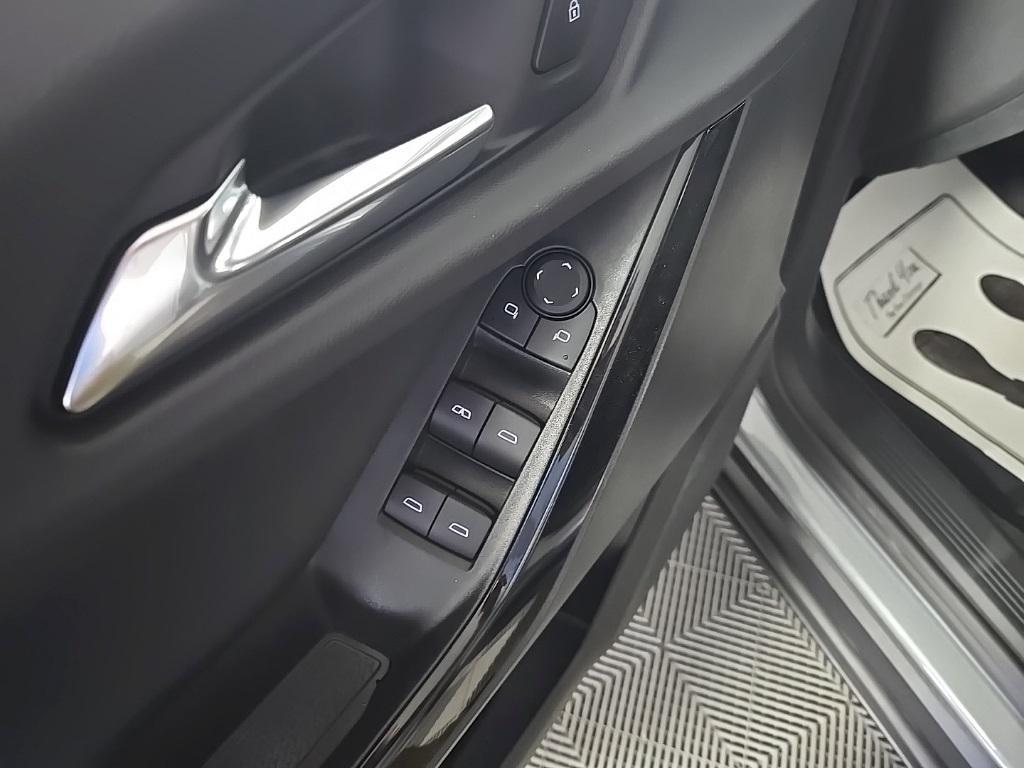 new 2025 Chevrolet Equinox car, priced at $31,080