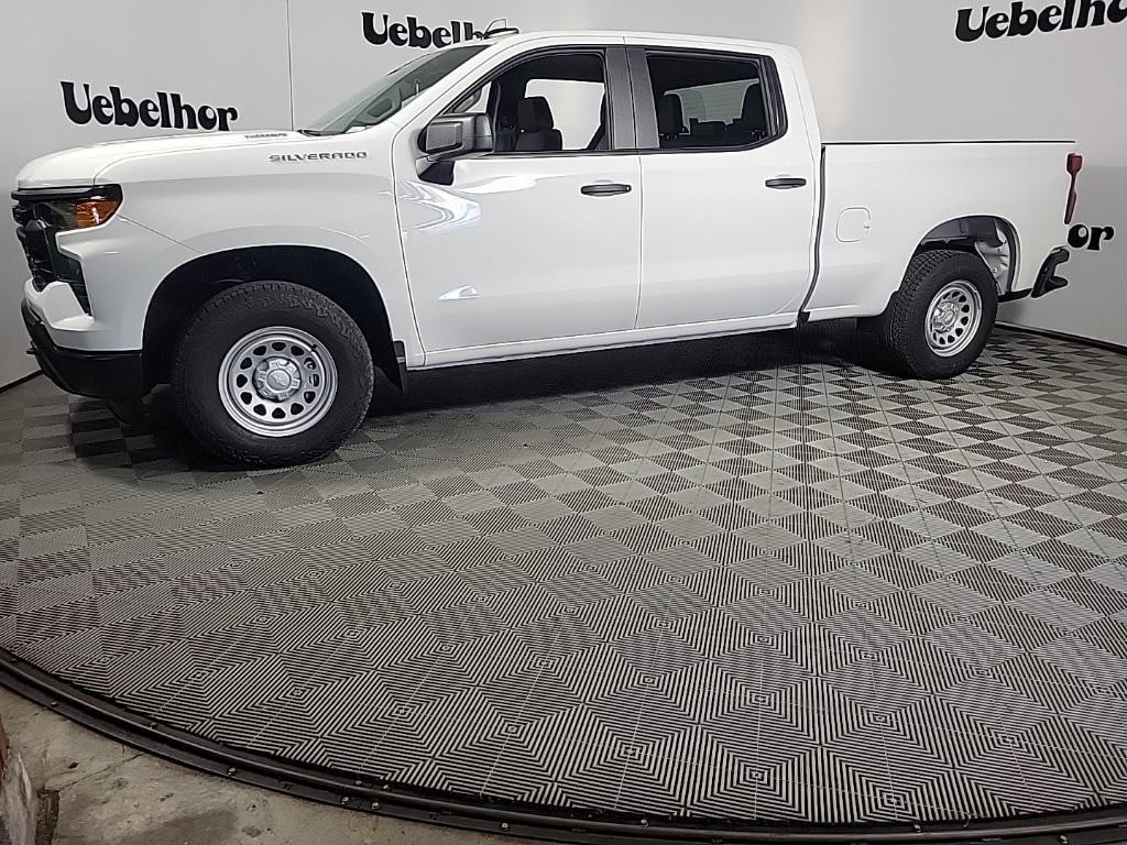 new 2025 Chevrolet Silverado 1500 car, priced at $40,870