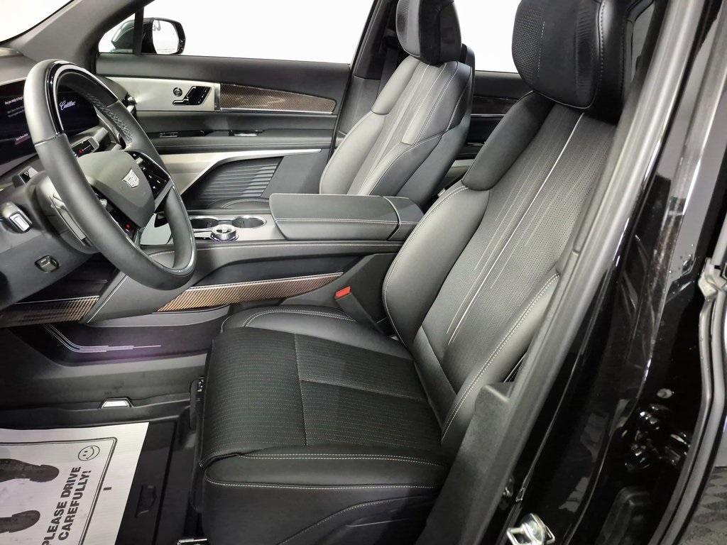 new 2026 Cadillac VISTIQ car, priced at $80,580