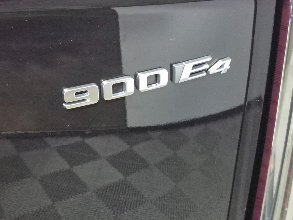 new 2026 Cadillac VISTIQ car, priced at $80,580