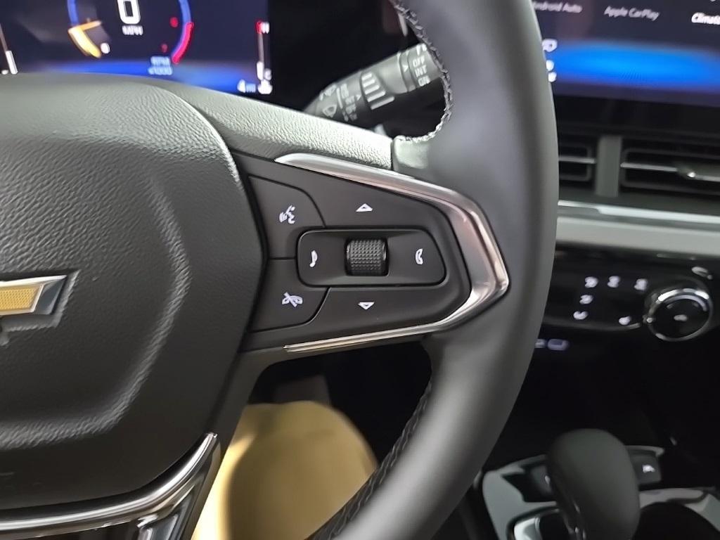 new 2025 Chevrolet Trax car, priced at $25,375
