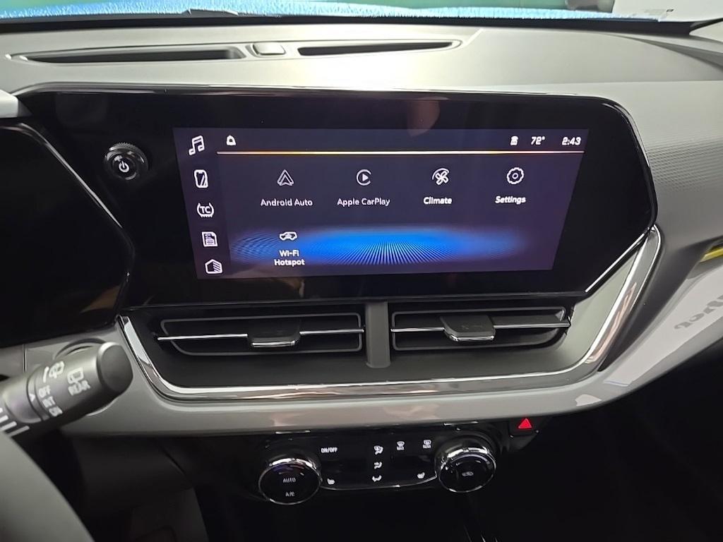new 2025 Chevrolet Trax car, priced at $25,375