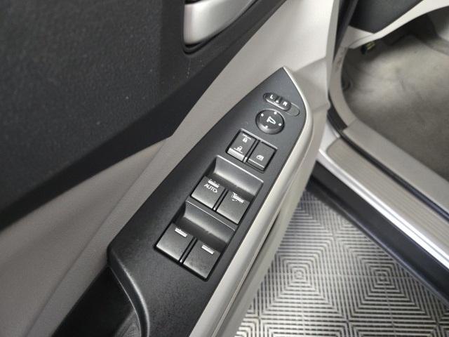 used 2013 Honda CR-V car, priced at $8,944