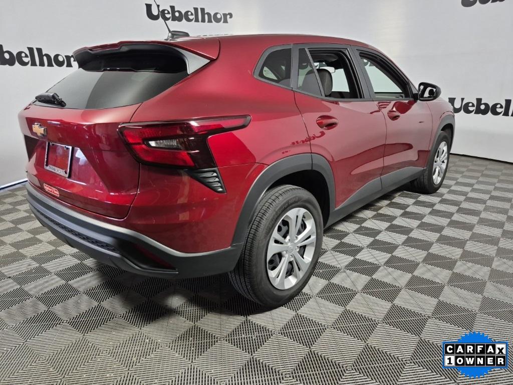 used 2025 Chevrolet Trax car, priced at $22,774