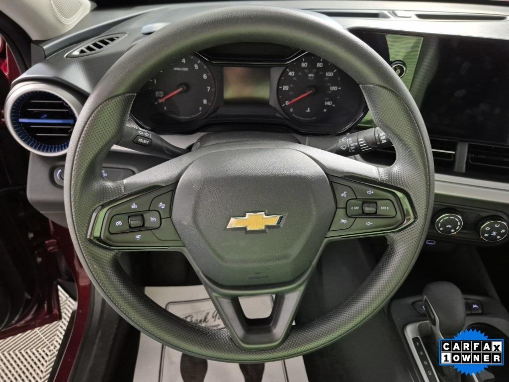 used 2025 Chevrolet Trax car, priced at $22,774