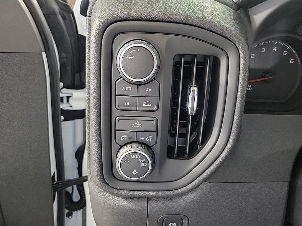 new 2025 Chevrolet Silverado 1500 car, priced at $43,875