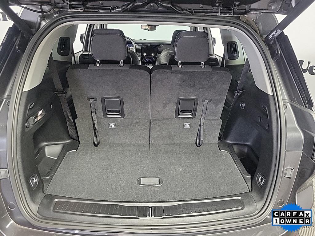 used 2022 Jeep Grand Cherokee L car, priced at $31,999