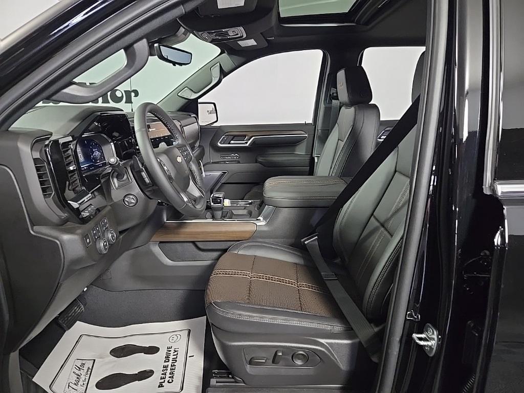 new 2025 Chevrolet Silverado 1500 car, priced at $66,710