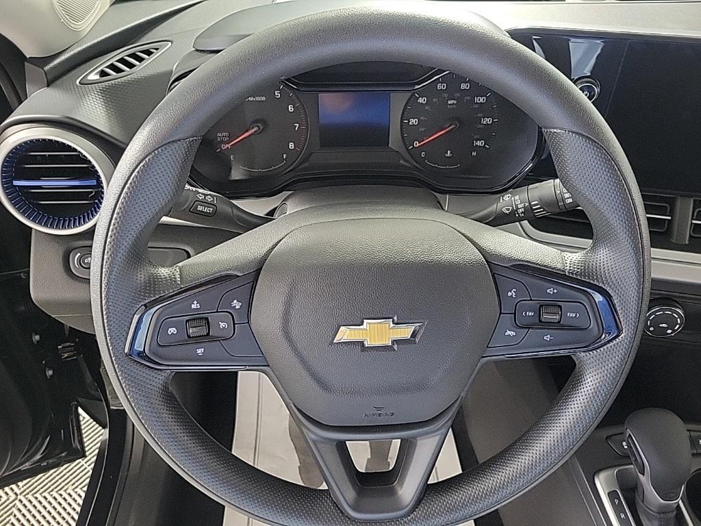 used 2025 Chevrolet Trax car, priced at $23,500
