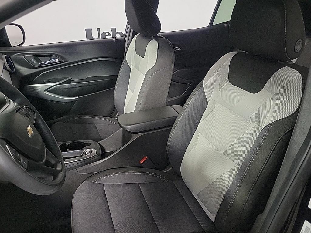 used 2025 Chevrolet Trax car, priced at $23,500