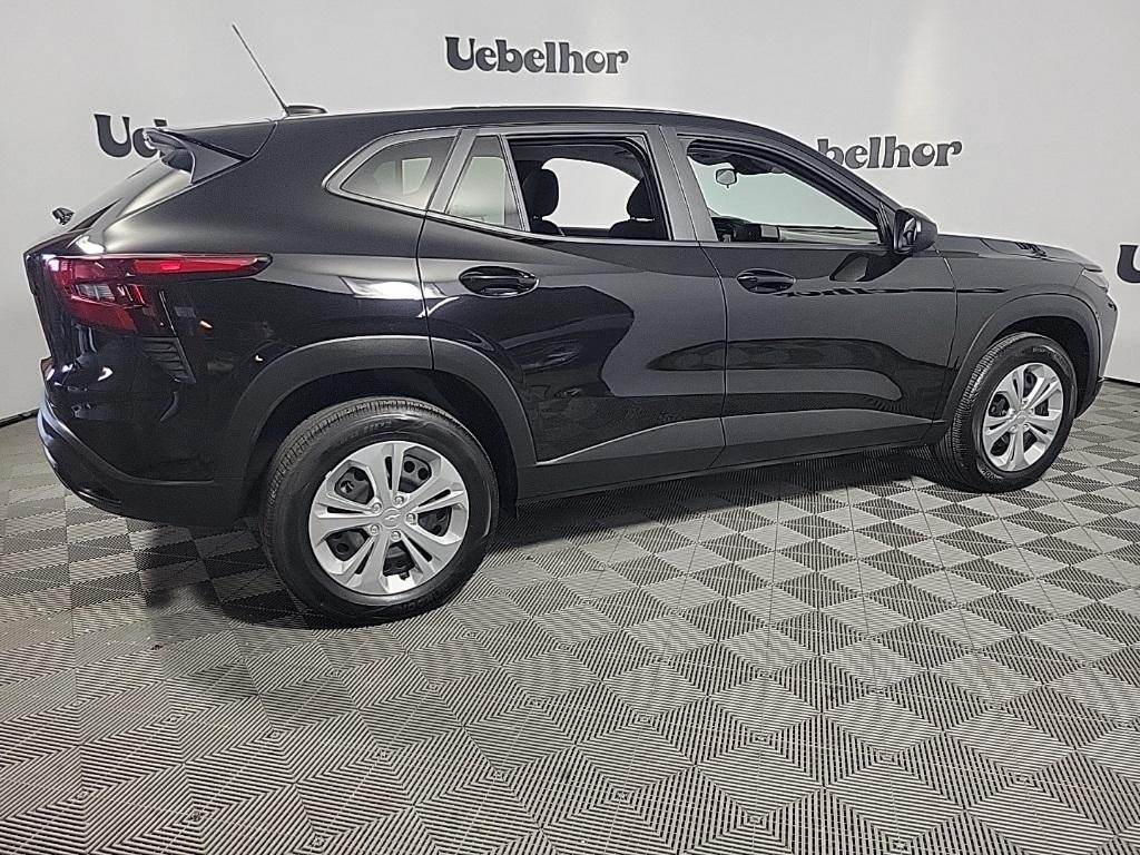 used 2025 Chevrolet Trax car, priced at $23,500