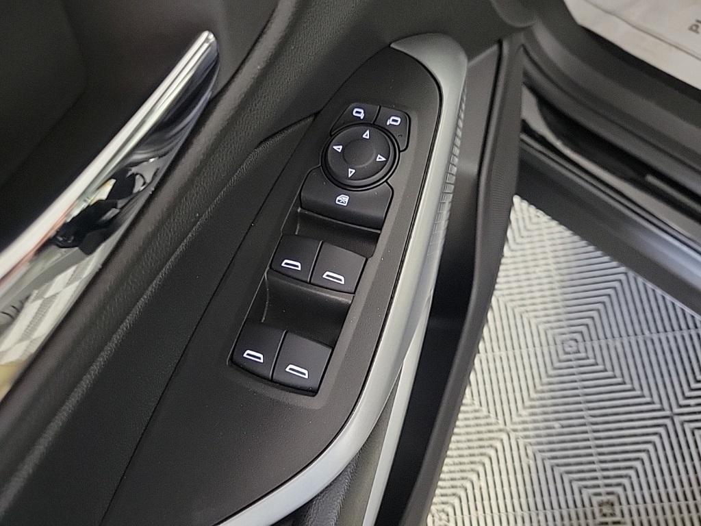 used 2025 Chevrolet Trax car, priced at $23,500