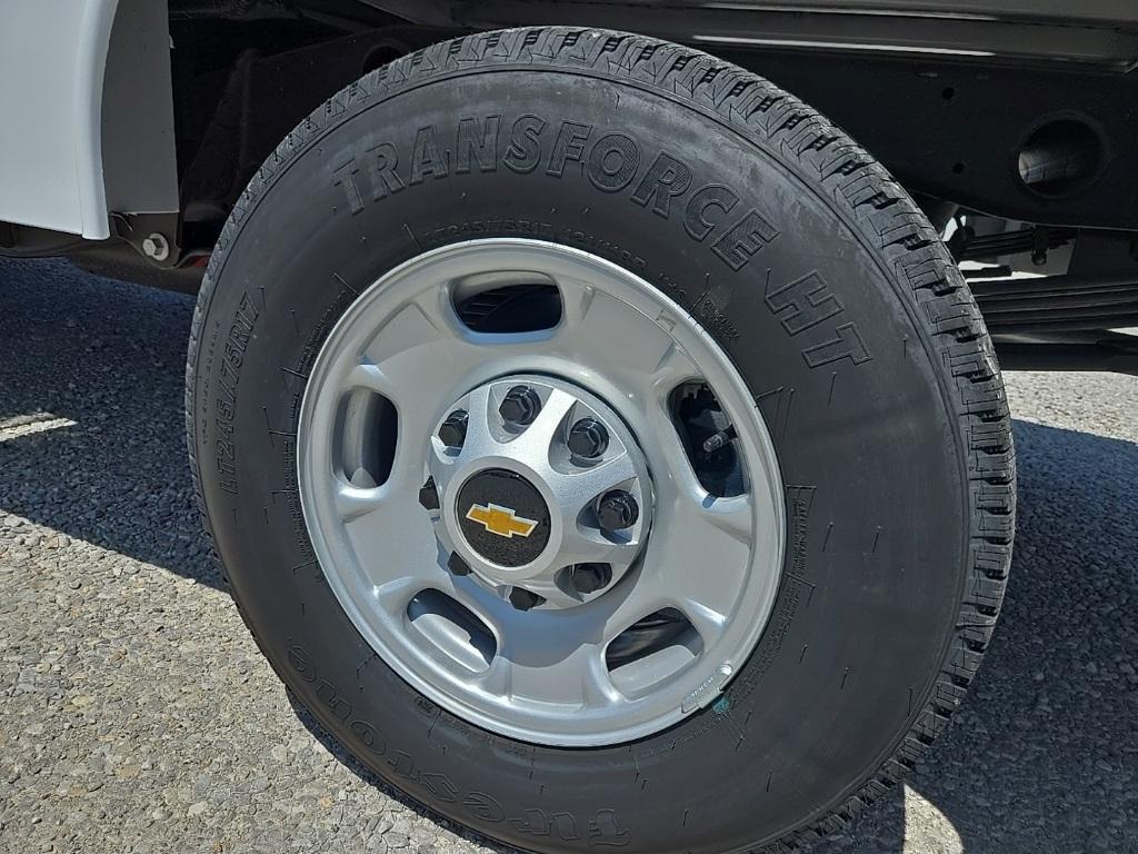 new 2025 Chevrolet Silverado 2500 car, priced at $56,995