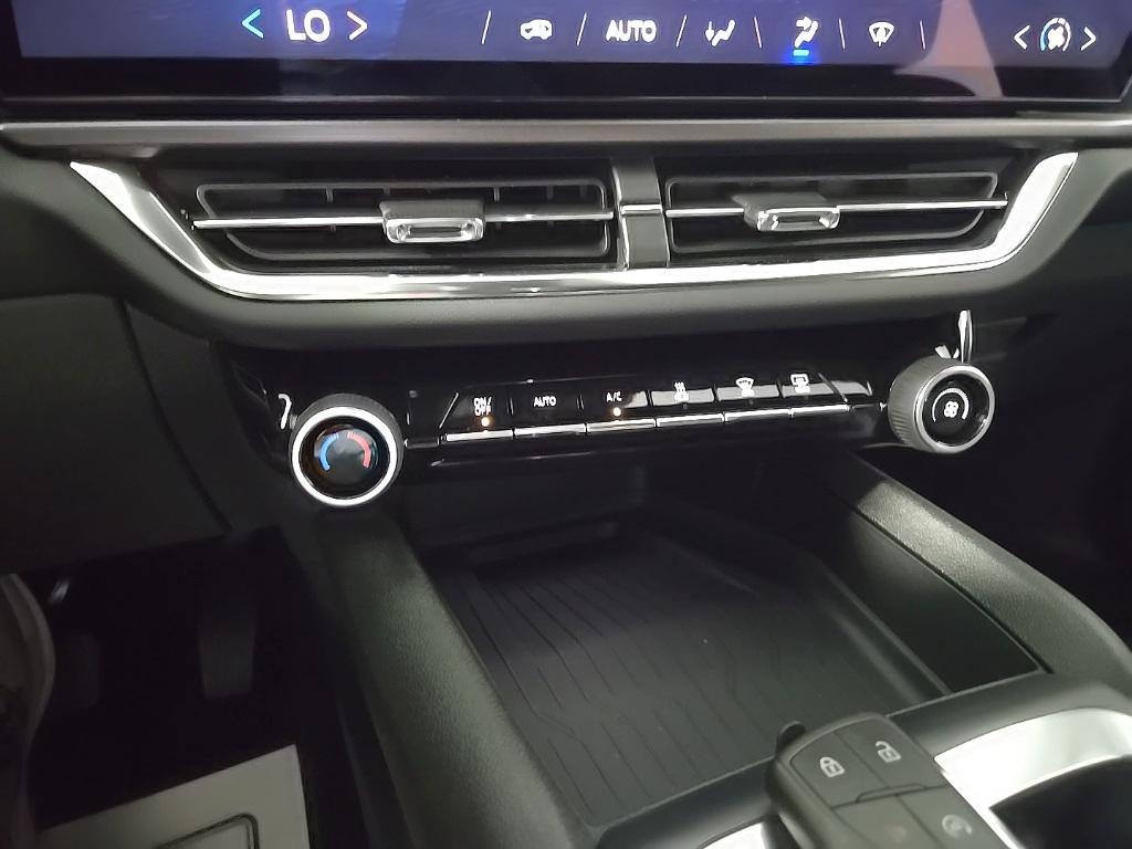 new 2025 Chevrolet Equinox EV car, priced at $33,845