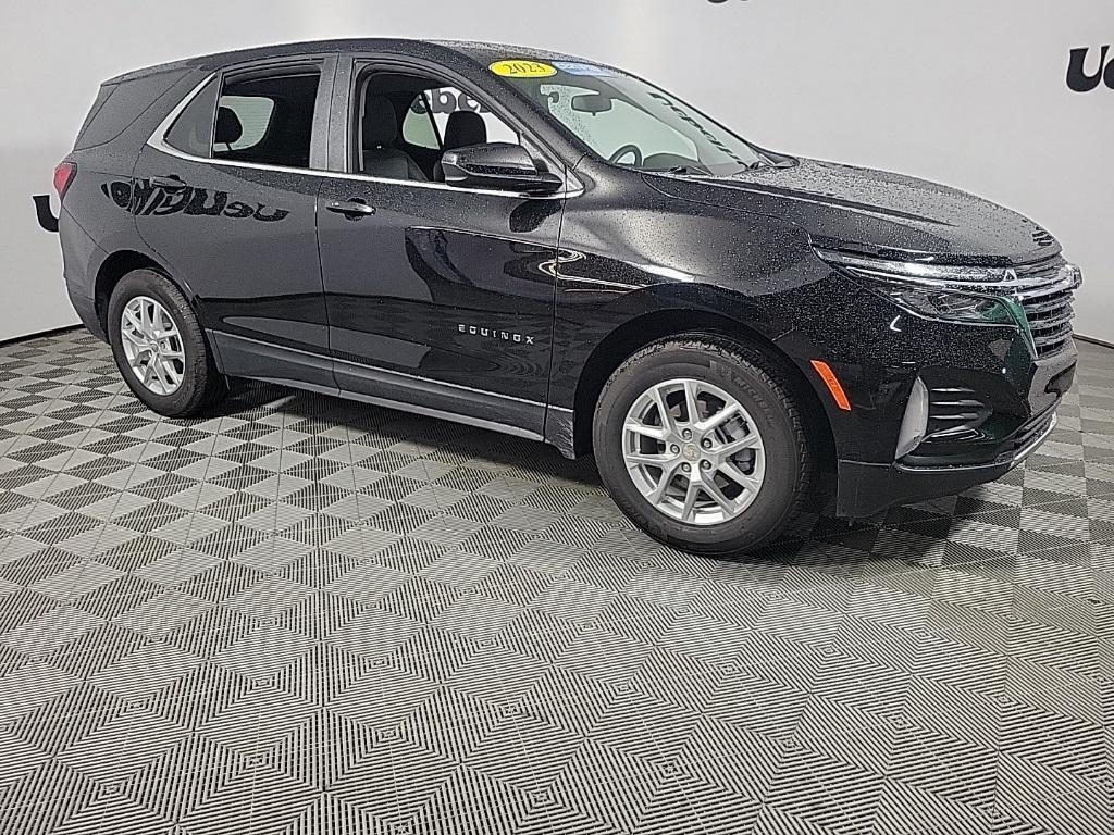 used 2023 Chevrolet Equinox car, priced at $24,997