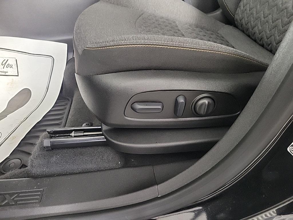 used 2023 Chevrolet Equinox car, priced at $24,997
