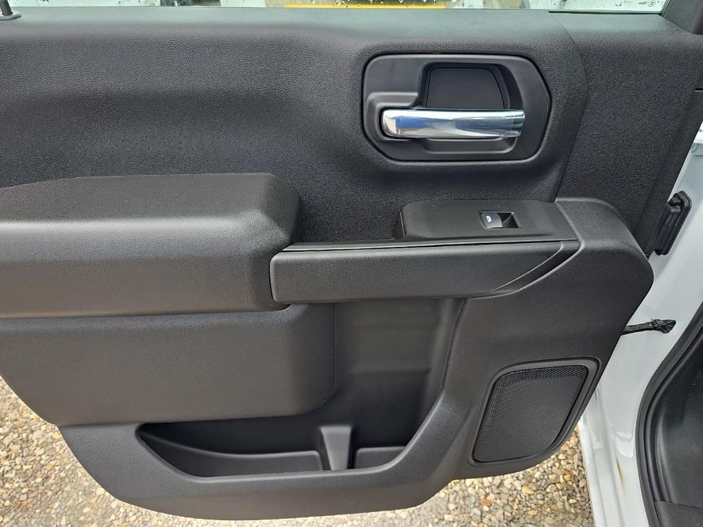 new 2025 Chevrolet Silverado 2500 car, priced at $59,995