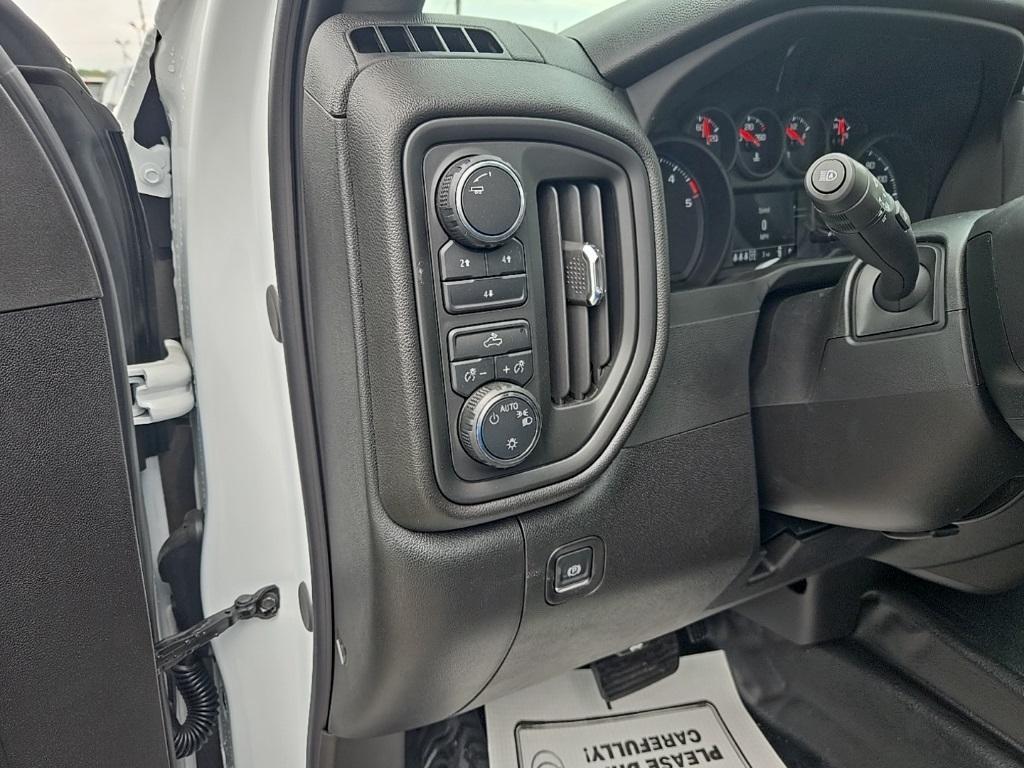 new 2025 Chevrolet Silverado 2500 car, priced at $59,995