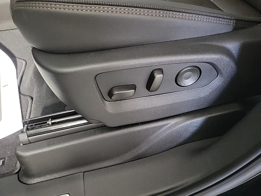 new 2025 Chevrolet Suburban car, priced at $95,655