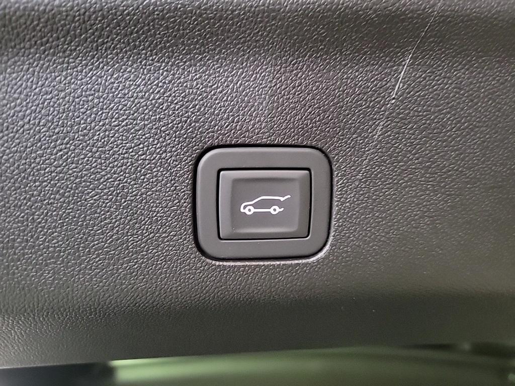 new 2025 Chevrolet Suburban car, priced at $95,655