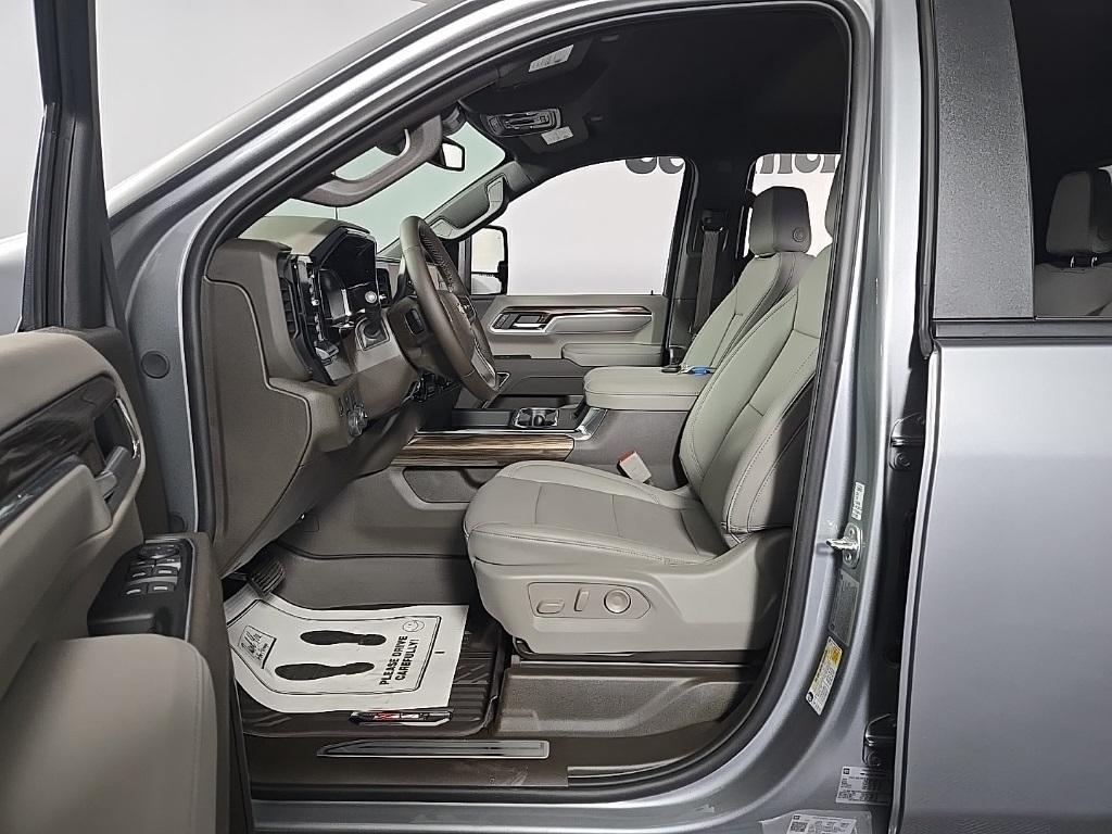new 2025 Chevrolet Silverado 2500 car, priced at $64,390