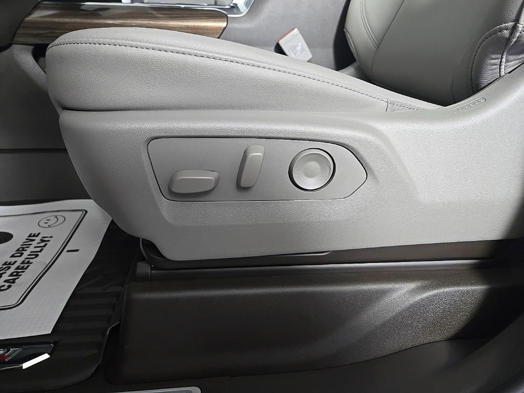 new 2025 Chevrolet Silverado 2500 car, priced at $64,390