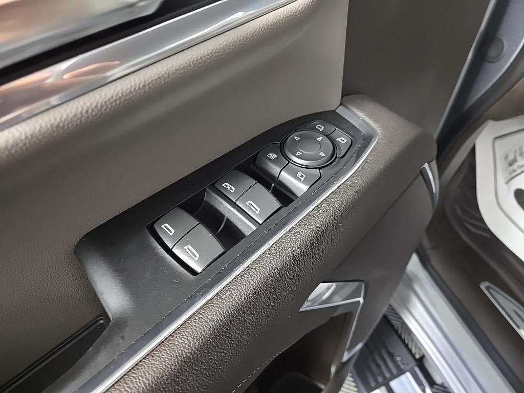 new 2025 Chevrolet Silverado 2500 car, priced at $64,390