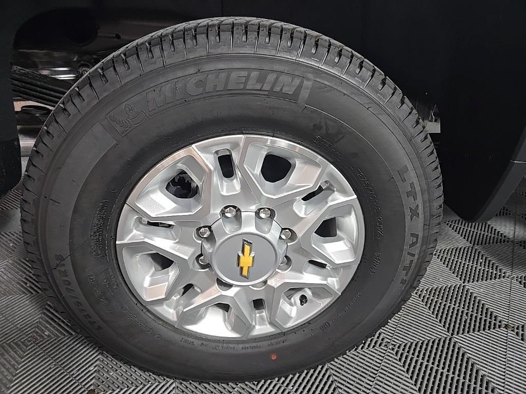 new 2025 Chevrolet Silverado 2500 car, priced at $64,390