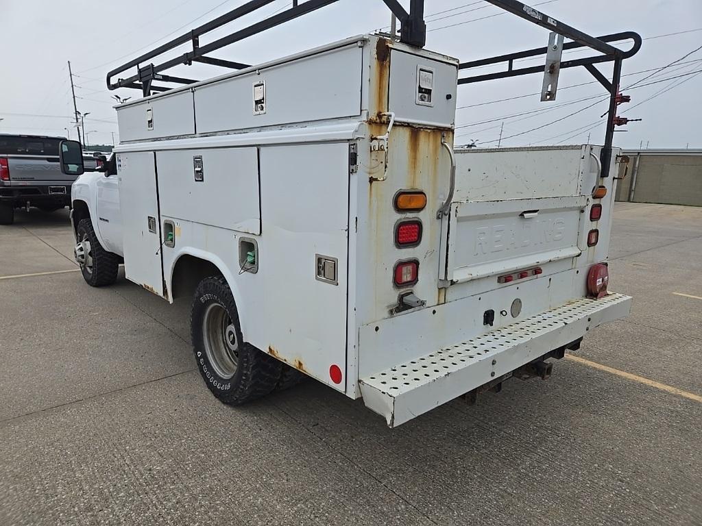 used 2011 Chevrolet Silverado 3500 car, priced at $15,000