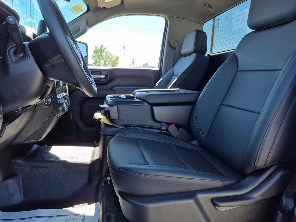 new 2025 Chevrolet Silverado 2500 car, priced at $57,212