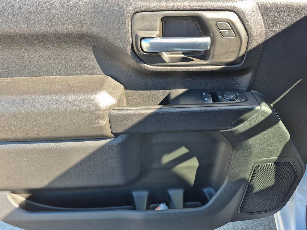 new 2025 Chevrolet Silverado 2500 car, priced at $57,212