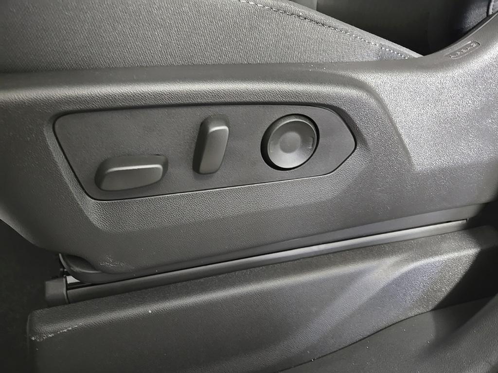 new 2025 Chevrolet Silverado 2500 car, priced at $56,770