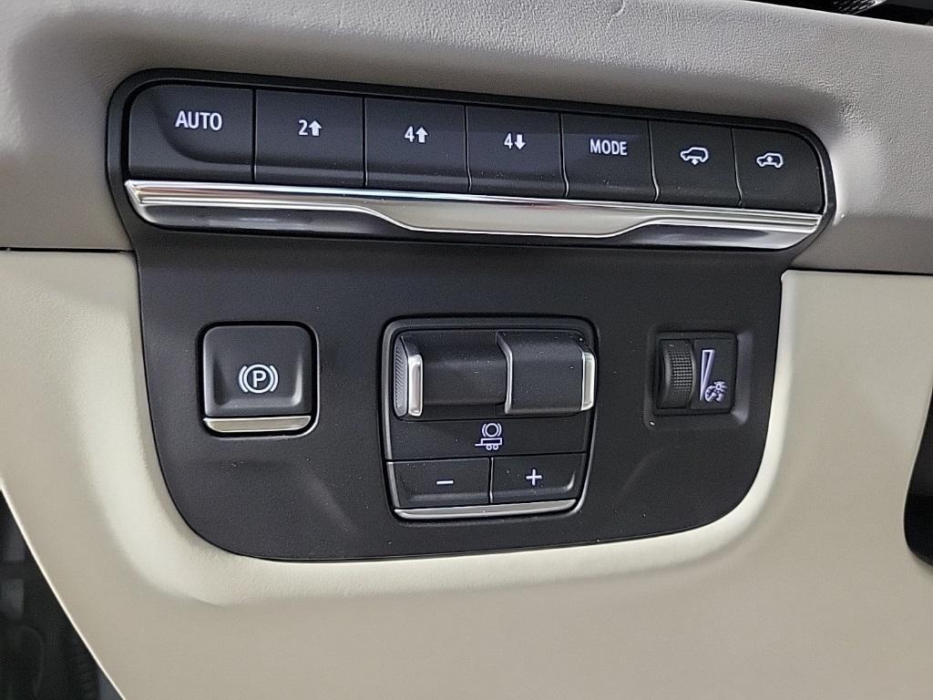 new 2025 Cadillac Escalade ESV car, priced at $132,460