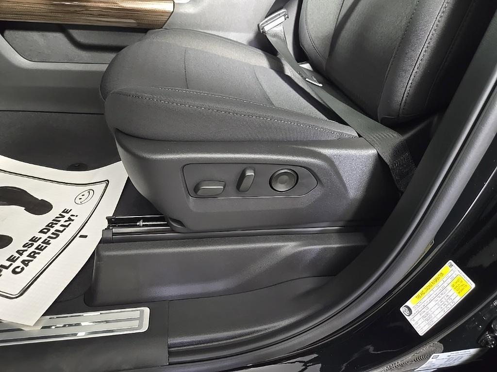 new 2025 Chevrolet Silverado 1500 car, priced at $52,975