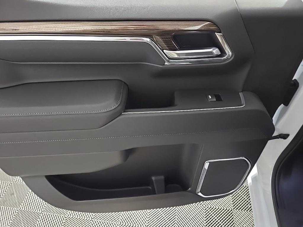 new 2025 Chevrolet Silverado 1500 car, priced at $60,955
