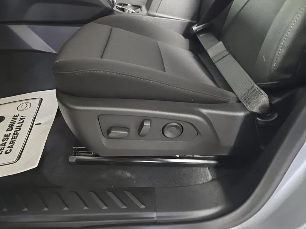 new 2025 Chevrolet Colorado car, priced at $34,460