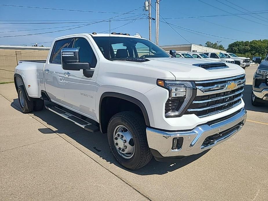 new 2025 Chevrolet Silverado 3500 car, priced at $82,380