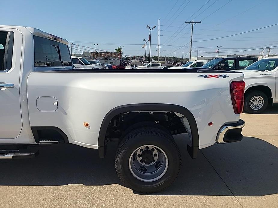 new 2025 Chevrolet Silverado 3500 car, priced at $82,380