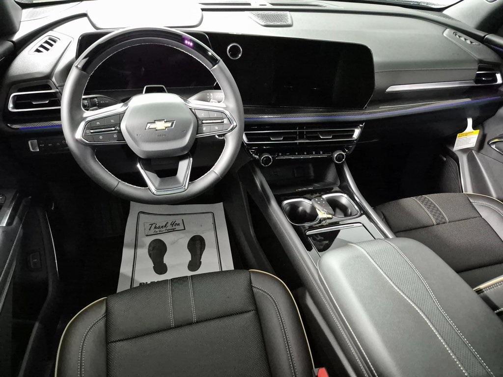 new 2026 Chevrolet Traverse car, priced at $59,990