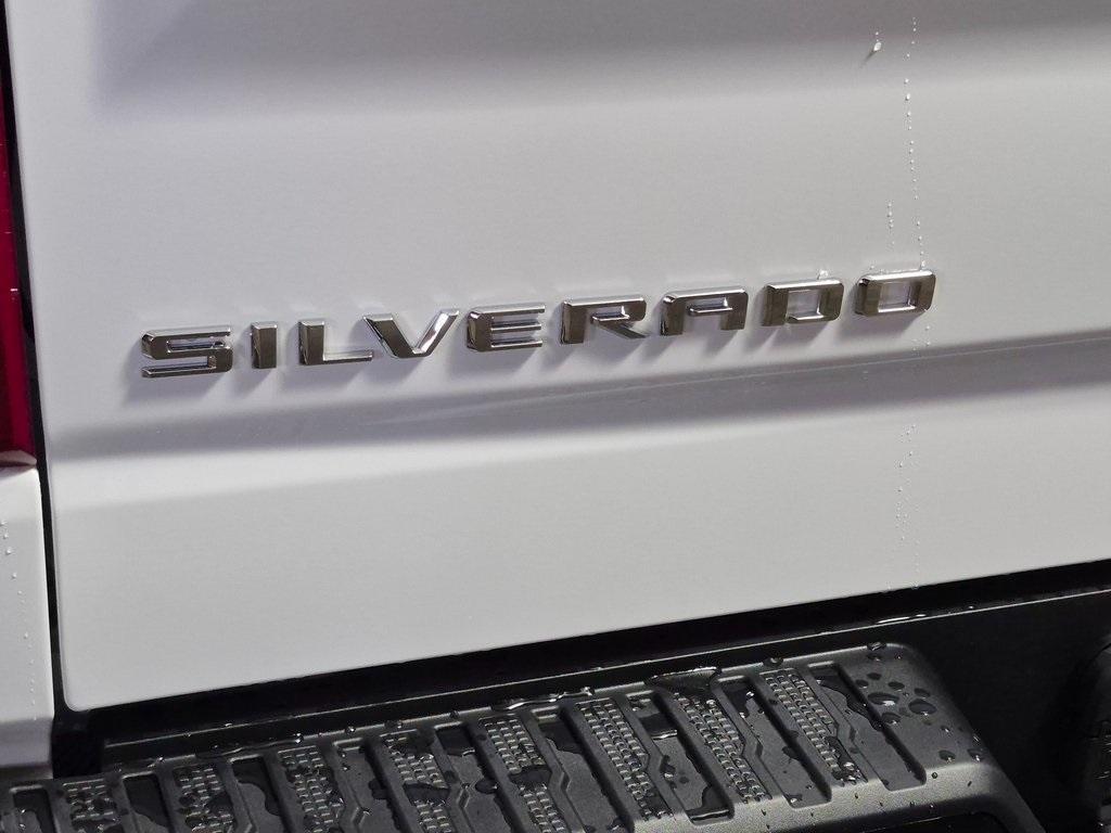 new 2026 Chevrolet Silverado 1500 car, priced at $40,074