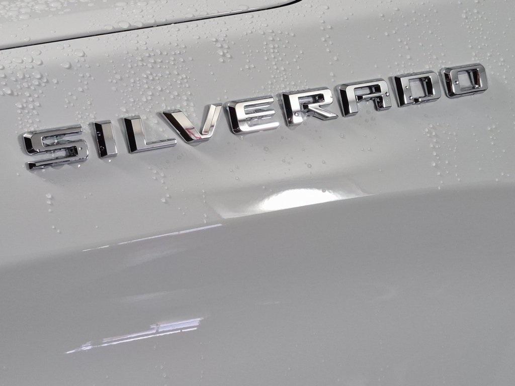 new 2026 Chevrolet Silverado 1500 car, priced at $40,074