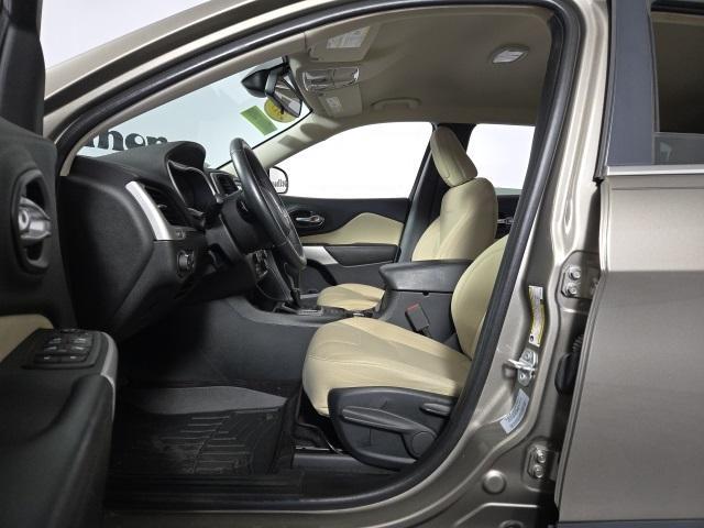 used 2017 Jeep Cherokee car, priced at $10,988