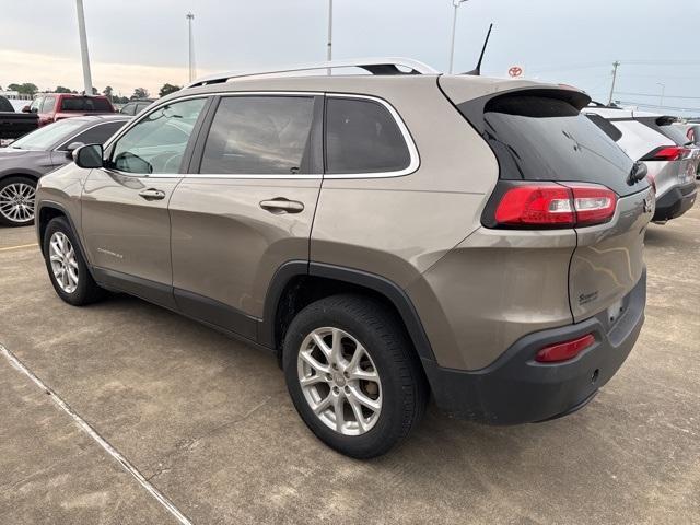 used 2017 Jeep Cherokee car, priced at $12,910