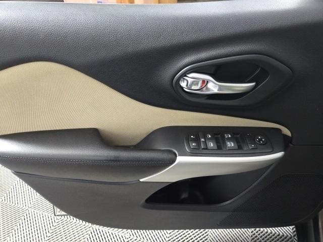 used 2017 Jeep Cherokee car, priced at $10,988