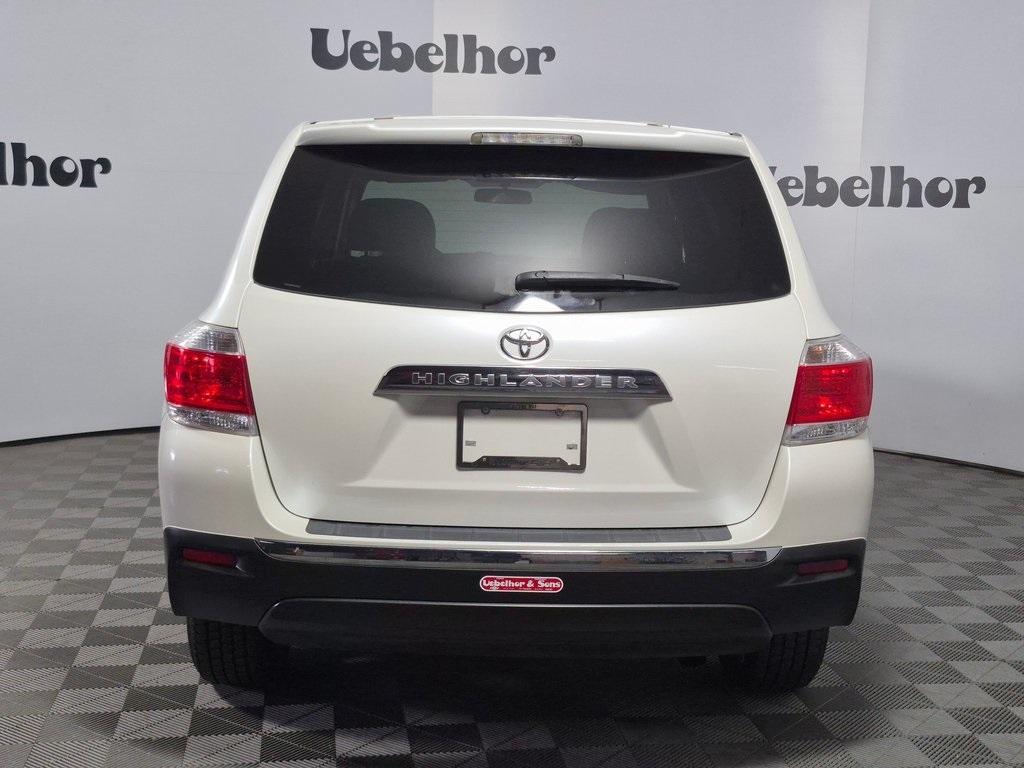 used 2013 Toyota Highlander car, priced at $11,000