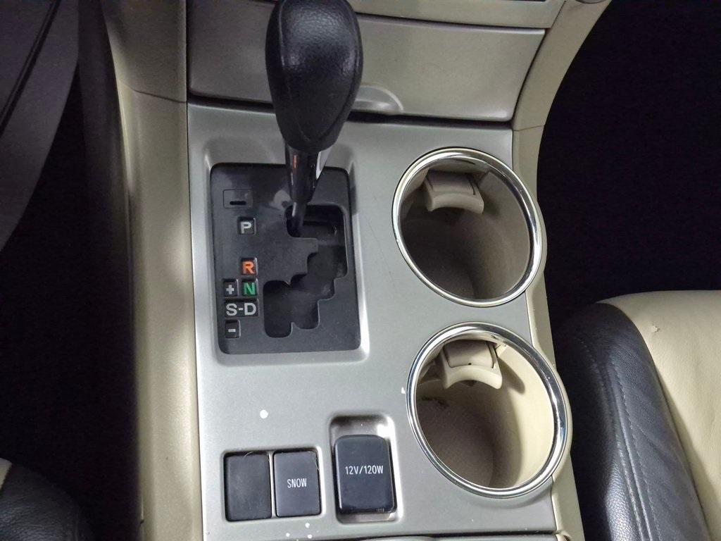 used 2013 Toyota Highlander car, priced at $11,000