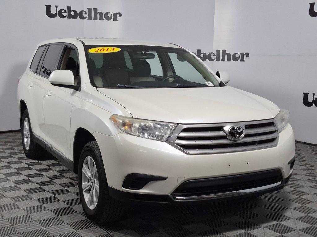 used 2013 Toyota Highlander car, priced at $11,000