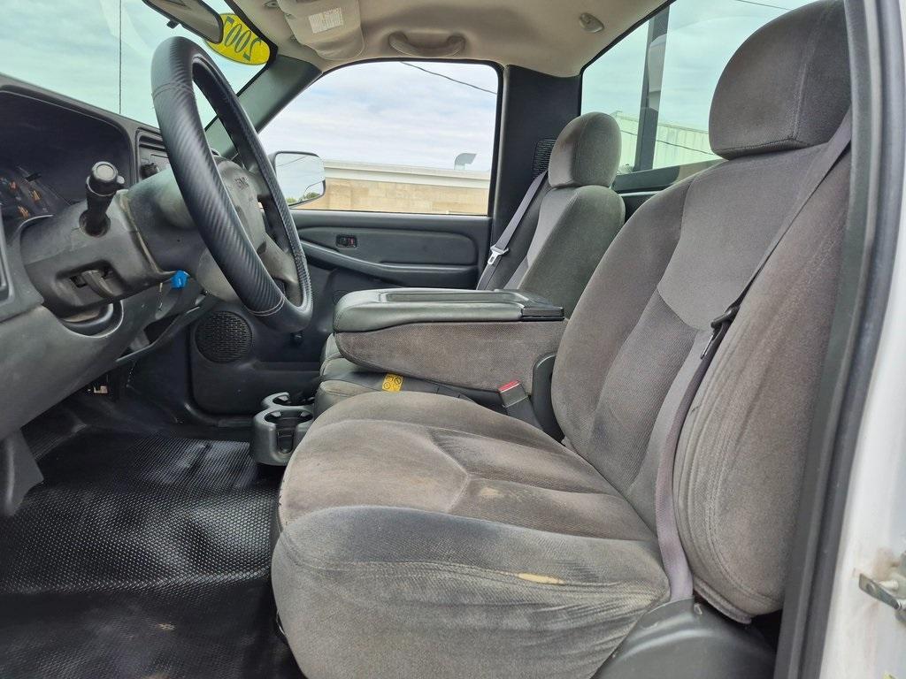 used 2007 GMC Sierra 2500 car, priced at $7,994