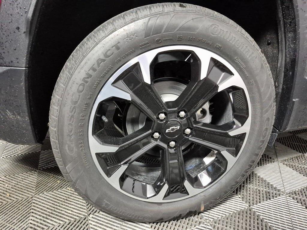 new 2026 Chevrolet Equinox car, priced at $32,594